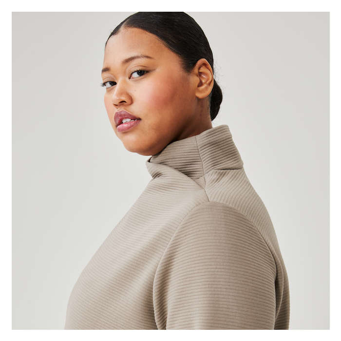 Women+ Active Overlap Tunic
